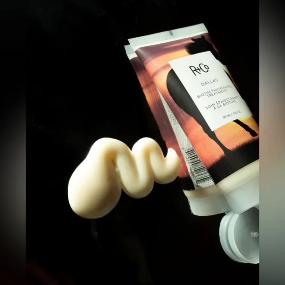 R+Co Dallas Biotin Thickening Treatment - Black and Cream - Picture 2 of 10